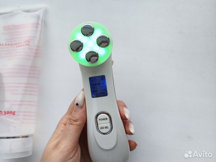 Массажер лица микротоки и LED свет