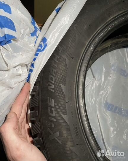 Michelin X-Ice North 3 215/55 R16 97Y