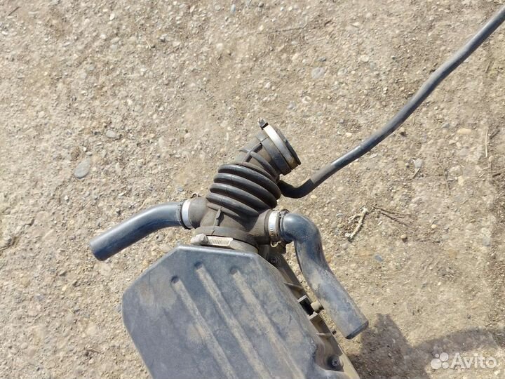 Корпус воздушного фильтра Chevrolet Aveo t250