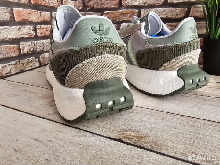 Кроссовки мужские adidas