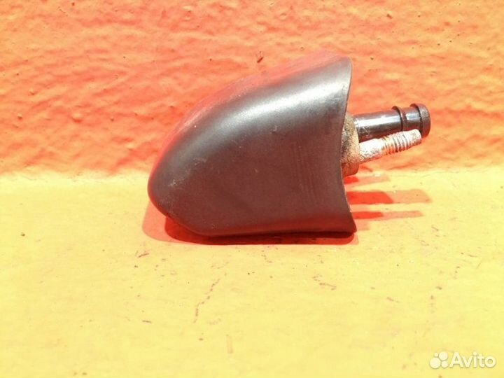 Форсунка омывателя фар Mitsubishi Pajero Sport 1