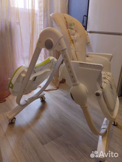 Стул для кормления