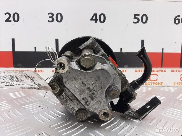 Насос для Volkswagen Golf 4