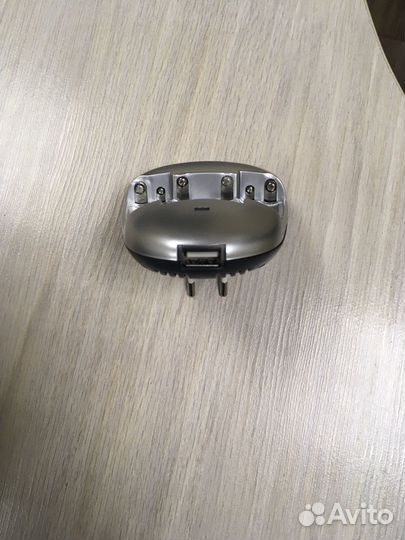 Зарядное устройство GP для аккум. батарей аа и ааа