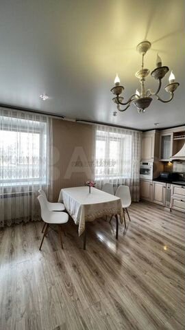 4-к. квартира, 107 м², 1/5 эт.