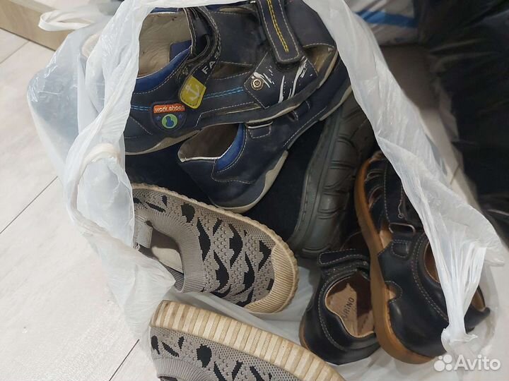 Детские вещи,обувь. Одежда для девушки