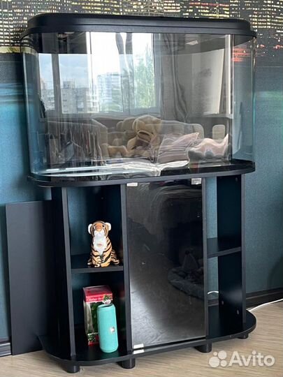 Аквариум с тумбой