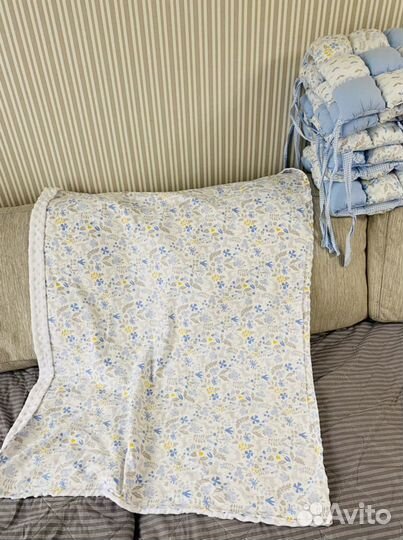 Бортики на кроватку