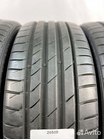 Kumho Ecsta PS71 225/40 R19 94Y