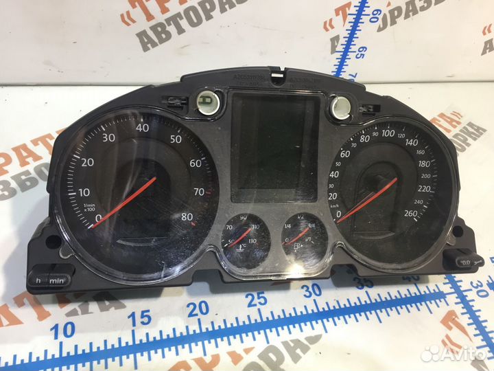 Фольксваген Пассат Щиток приборов