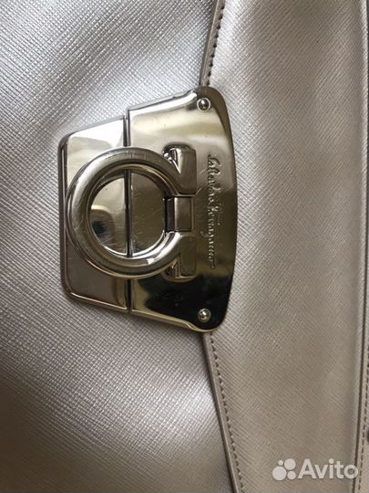 Сумки Roccobarocco Salvatore Ferragamo Furla kors