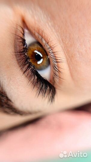 Наращивание ресниц на дому