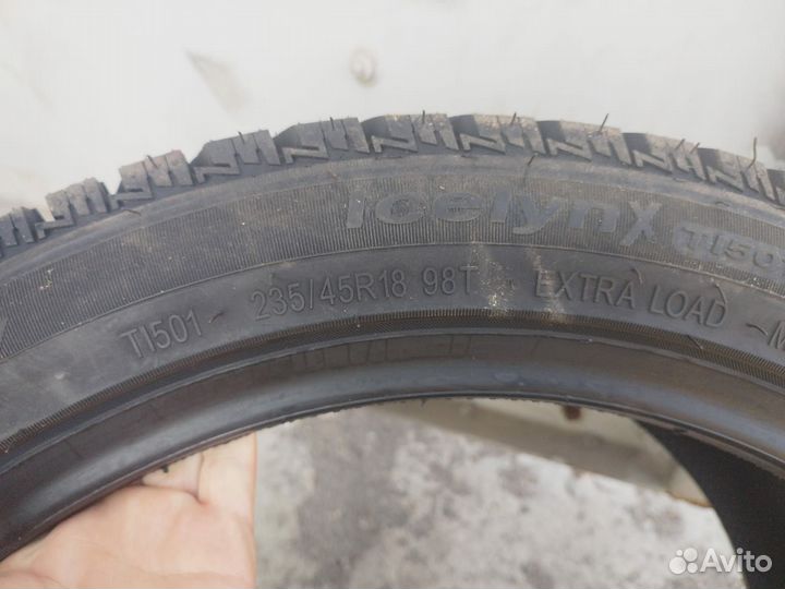 Triangle IcelynX TI501 235/45 R18