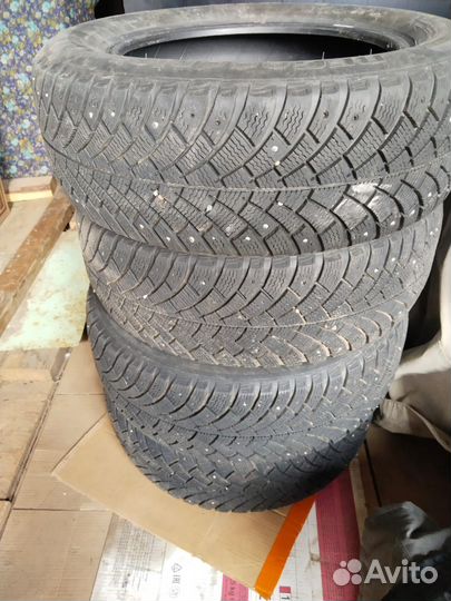 Bfgoodrich G-Force Stud 205/60 R16 96Q