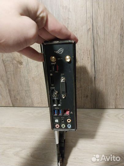 Материнская плата asus Z370-E + SSD на 256 гб