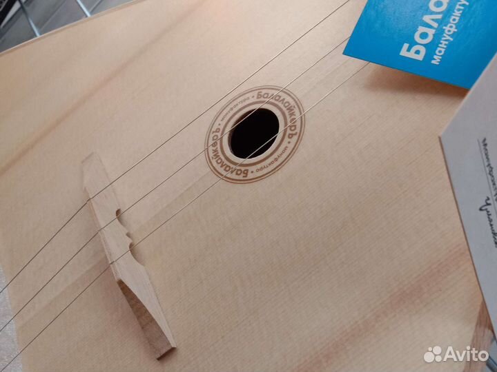 Балалайка Прима 4/4 со стальными струнами