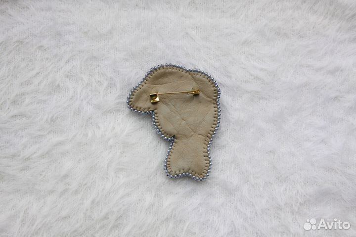 Брошь из бисера в ассортименте и на заказ