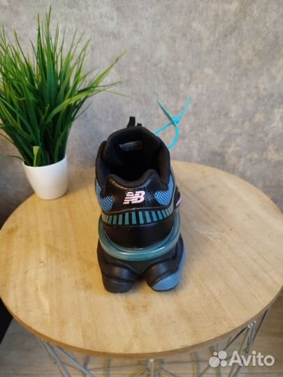 Кроссовки New Balance 9060