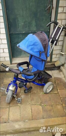 Трехколесный велосипед