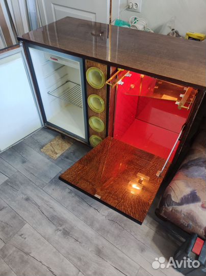 Мини барный холодильник