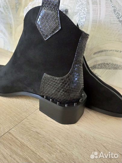 Ботильоны новые