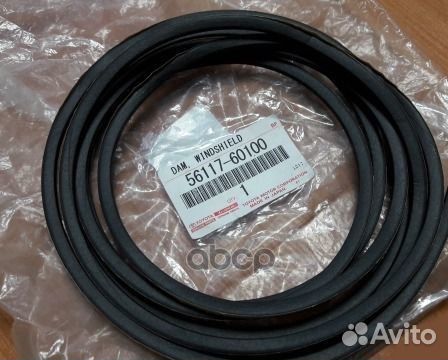 Уплотнитель ветрового стекла toyota land cruise