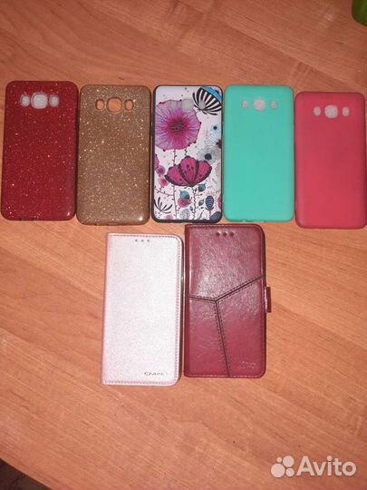 Чехлы на телефон