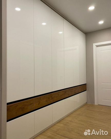 Шкаф распашной на заказ