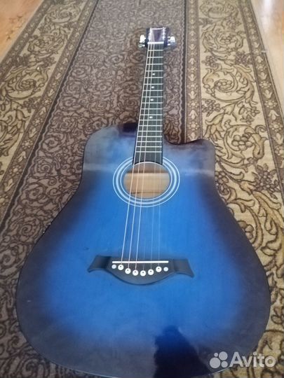 Акустическая гитара belucci