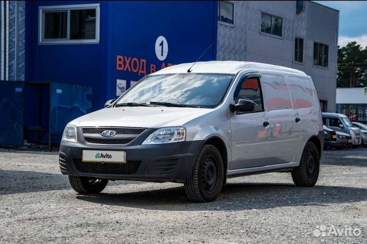 LADA Largus 1.6 МТ, 2015, 178 000 км
