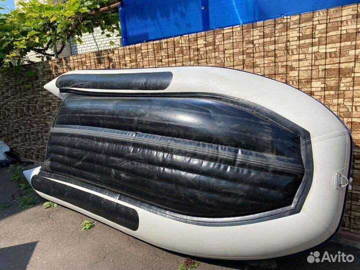 Надувная лодка solar 380