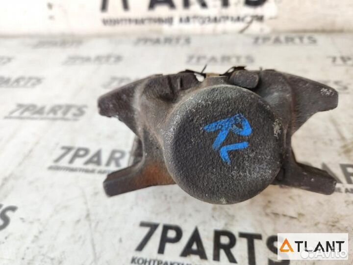 Суппорт задний левый toyota crown