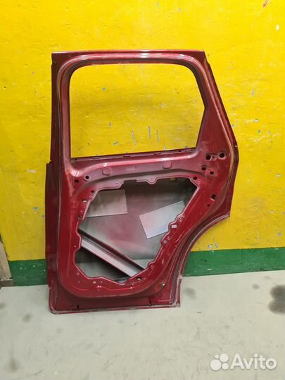 Дверь задняя правая Volvo XC60