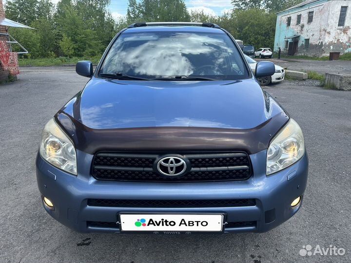 Toyota RAV4 2.0 AT, 2008, 330 000 км