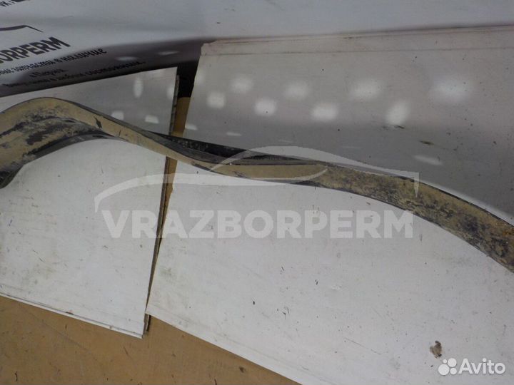 Усилитель бампера Toyota RAV 4