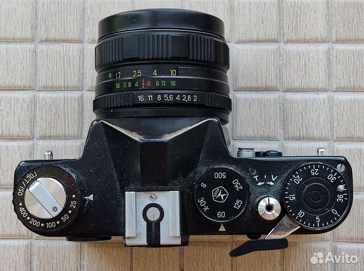 Плёночный фотоаппарат Зенит 12сд