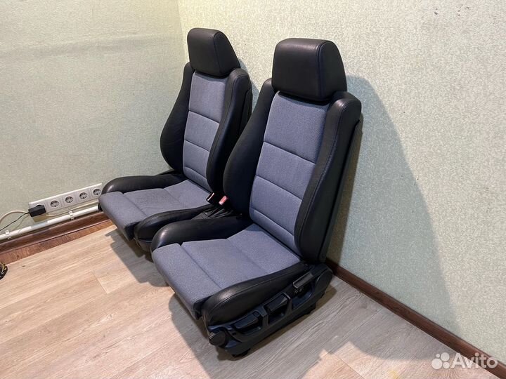 В разборе BMW 520i E34 1994