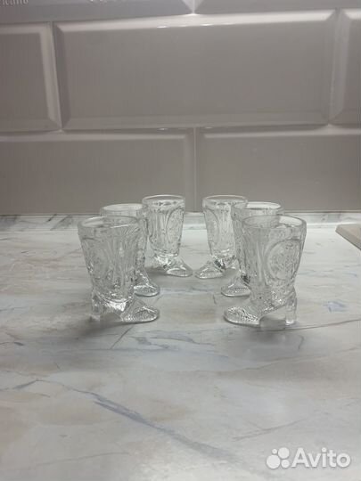 Фужеры, рюмки, стопки