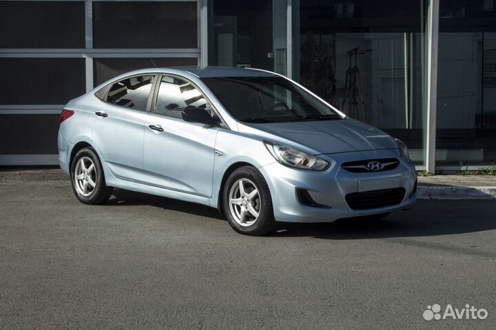 Hyundai Solaris 1.6 AT, 2012, 163 663 км