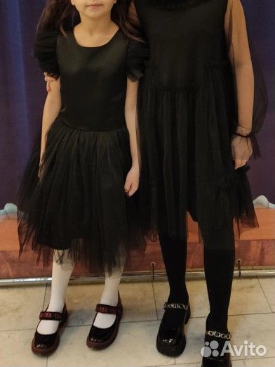 Платья нарядные