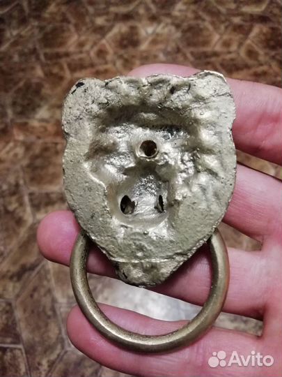 Дверная ручка латунь