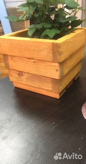 Кашпо для цветов, ящики цветов, горшки из дерева