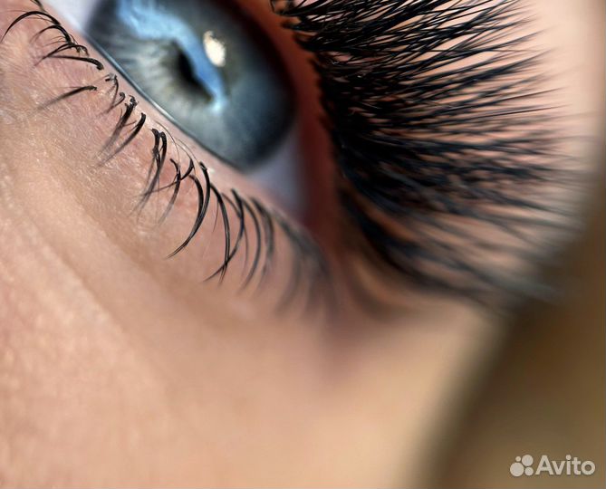 Наращивание ресниц Оформление бровей