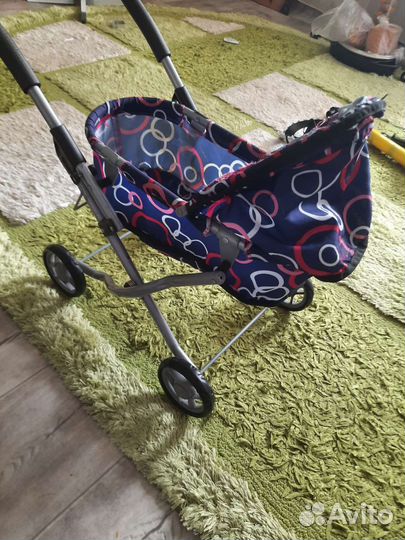 Коляска кукольная