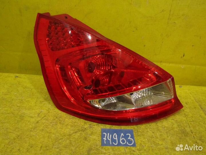 Фонарь левый Ford Fiesta 10-12г 74963