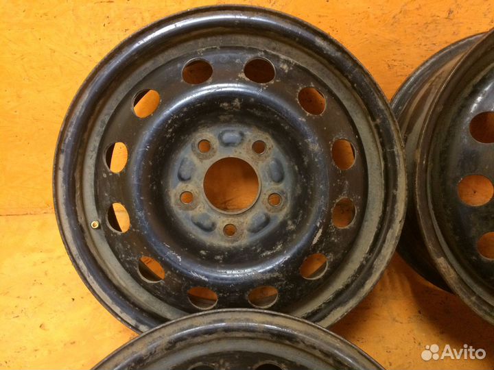 4 шт. диски - диаметр 15 PCD 5х114.3