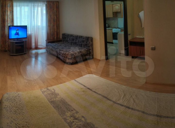 1-к. квартира, 40 м², 8/18 эт.