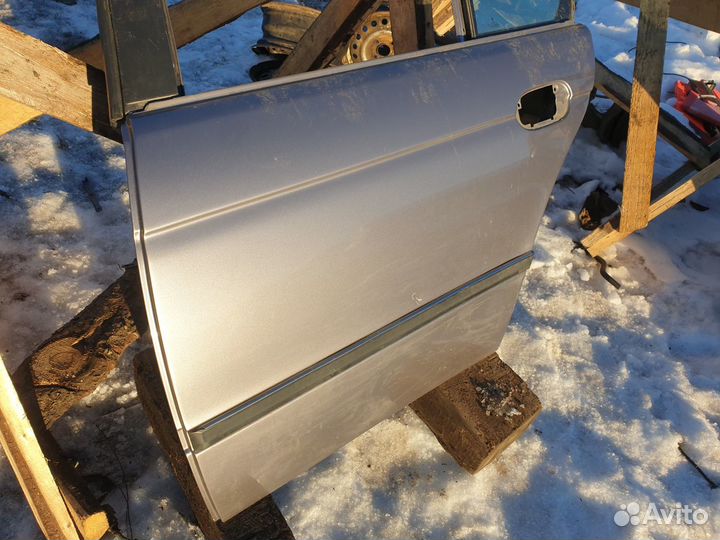 Дверь задняя левая BMW 5 series E39 бмв Седан