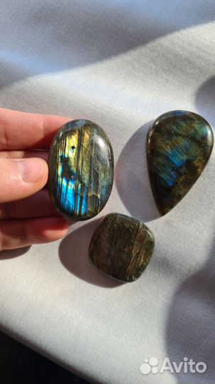 Кабошоны лабрадорит