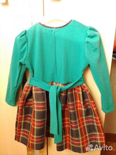 Платье для девочки новое